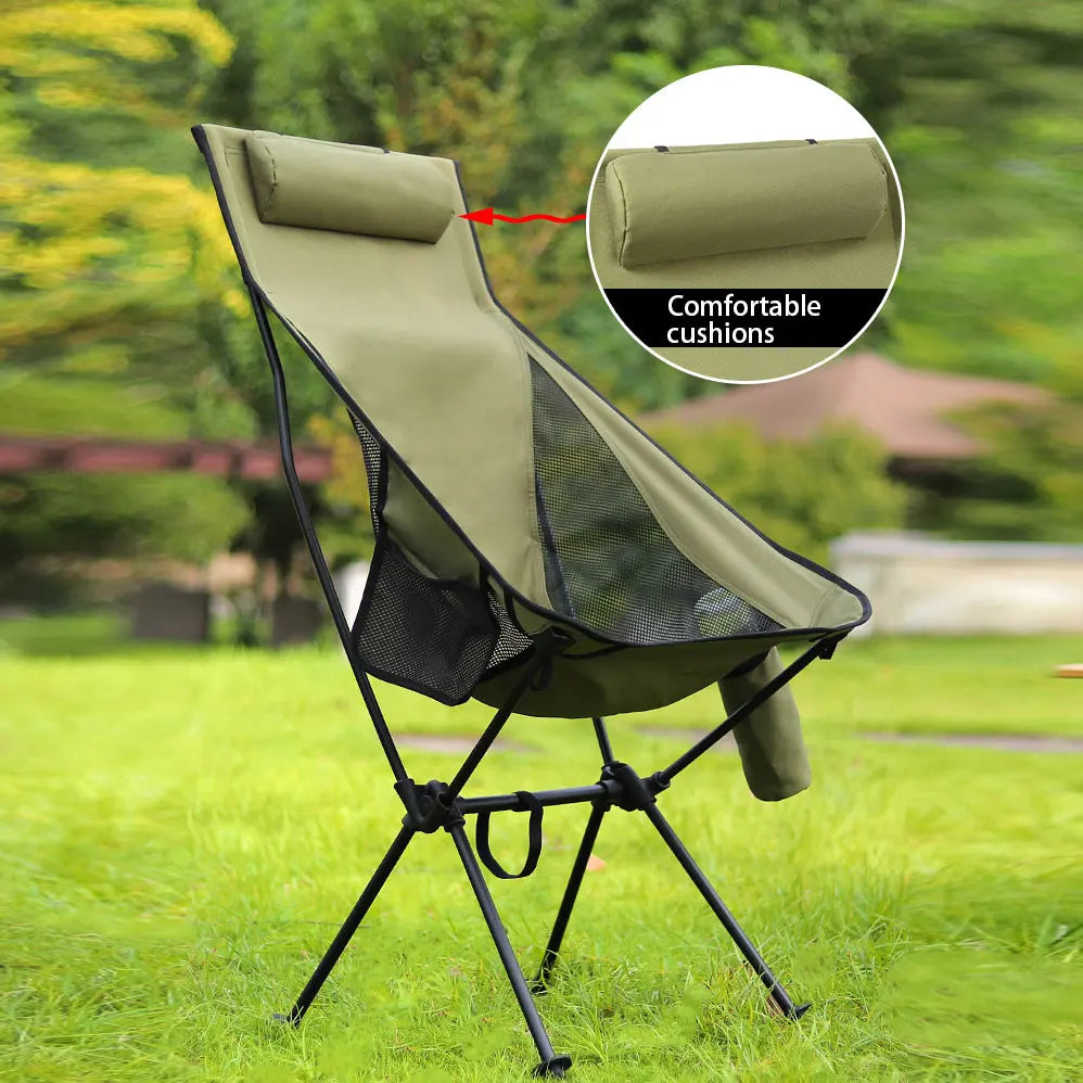 Silla de camping plegable portátil con reposacabezas.